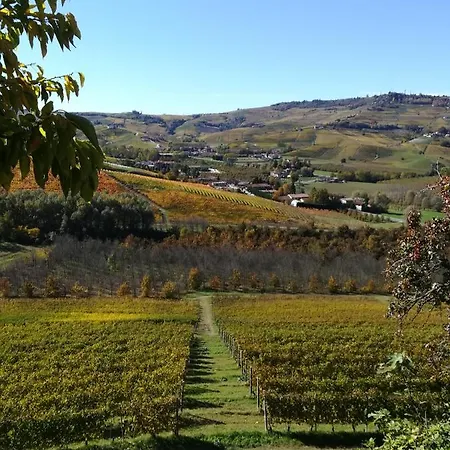 Tenuta Montanello Bed & Breakfast 4*