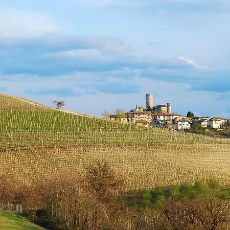 Tenuta Montanello 4*