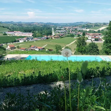 Tenuta Montanello Bed & Breakfast 4*
