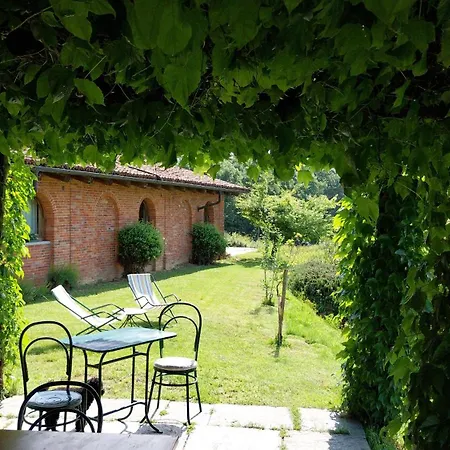 Bed & Breakfast Tenuta Montanello 4*