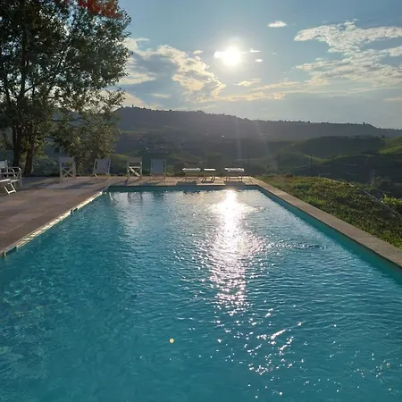 Bed & Breakfast Tenuta Montanello 4*