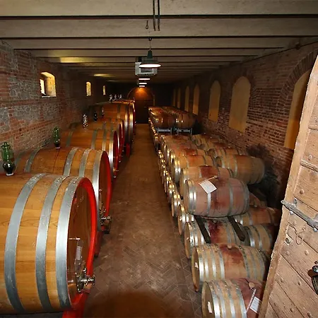 Tenuta Montanello Bed & Breakfast *