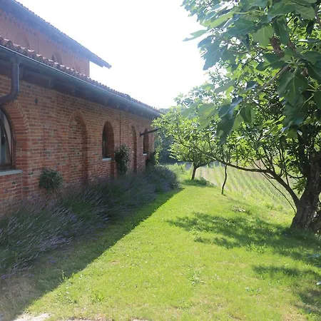 Tenuta Montanello 4*
