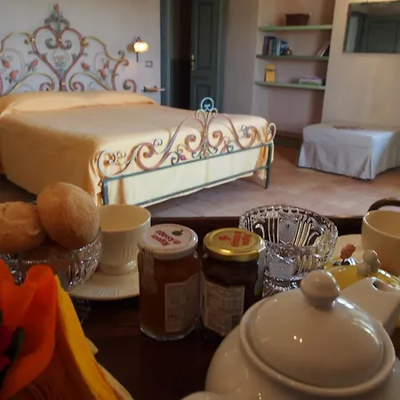 Tenuta Montanello 4*